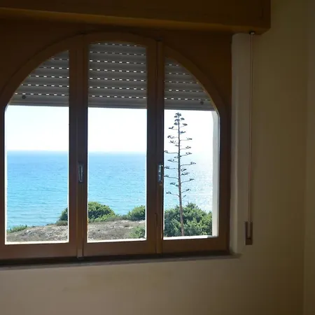 Pischis Villa Cabras